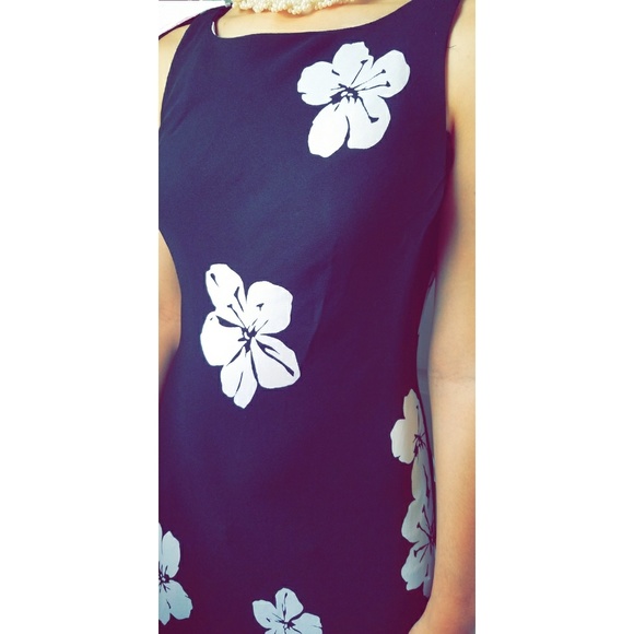 SL Fashions Dresses & Skirts - Vintage S.L. Fashions Floral Maxi Cocktail Dress